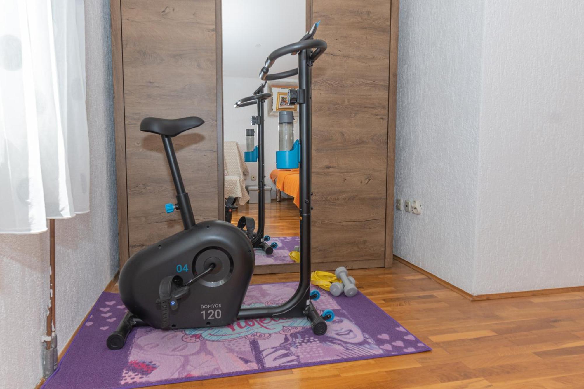 Spacious Villa For 10 With A Big Private Pool Trilj エクステリア 写真